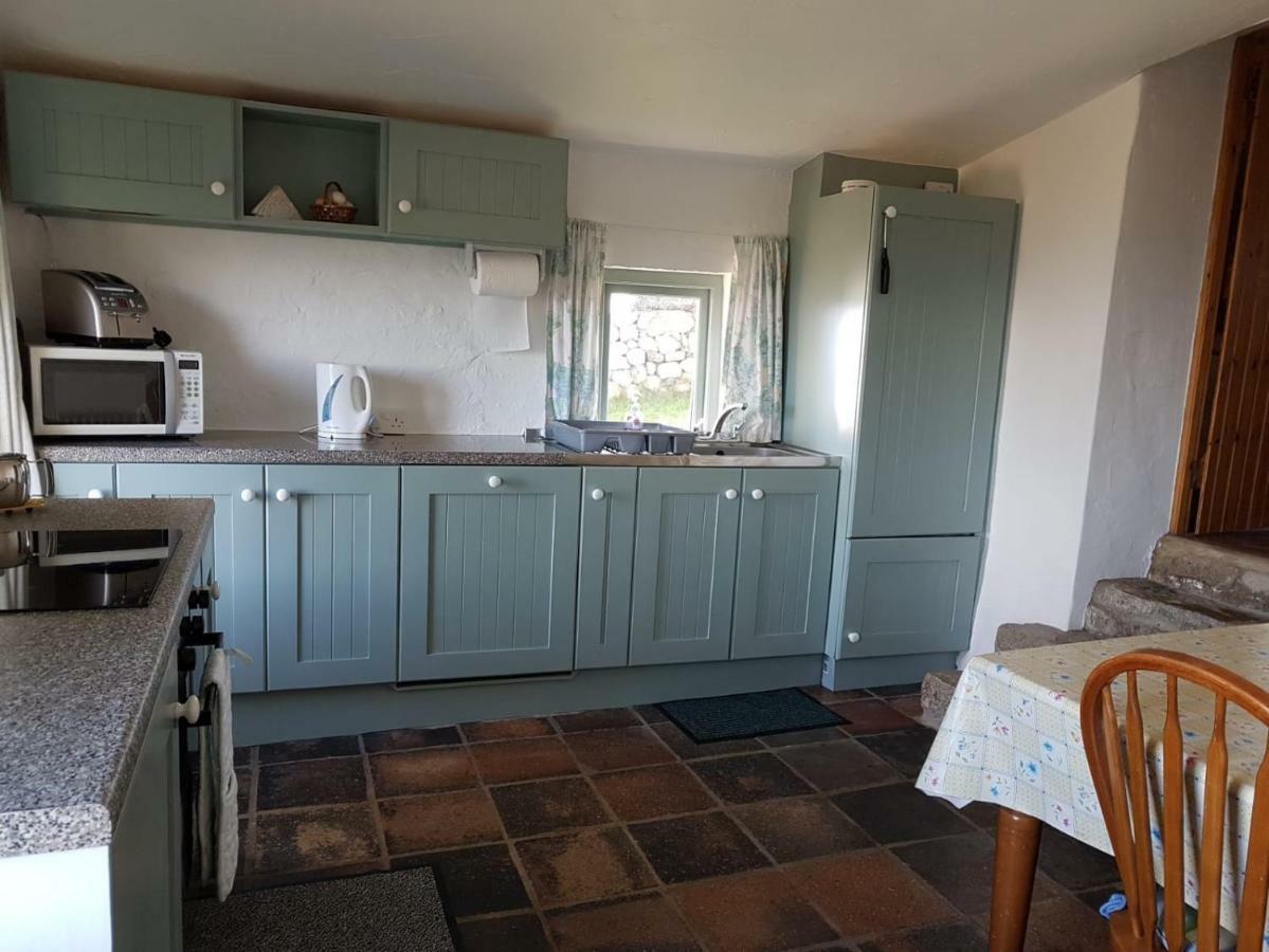 Stunning Views At Ballagh Cottage Newcastle Newcastle  Exterior photo